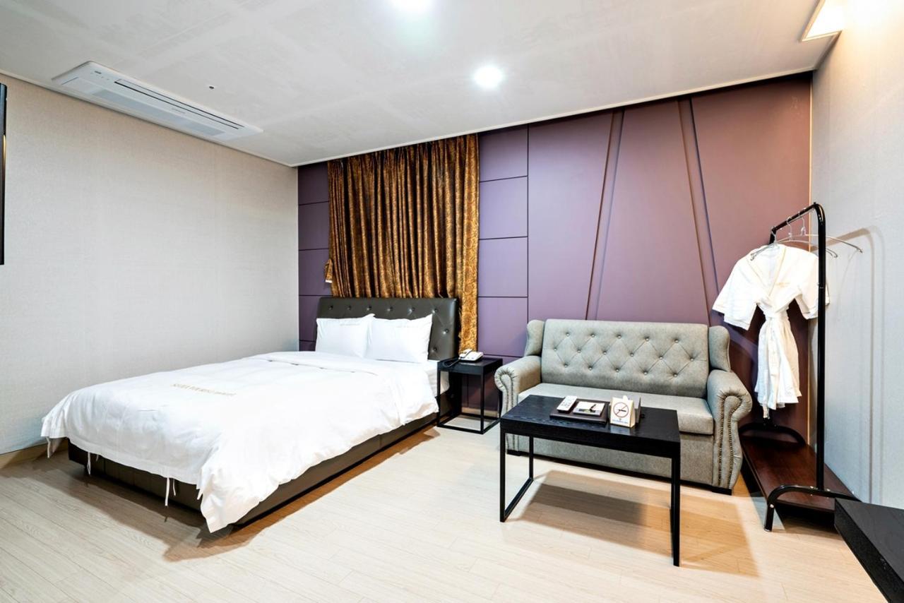 Siheung Seoul Tourist Hotel Exterior photo